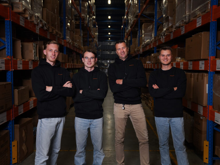 Team van Innostock in het fulfilment magazijn